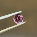 マラヤガーネット 4.5x4.5x3.1mm, 0.48ct, マダガスカル産