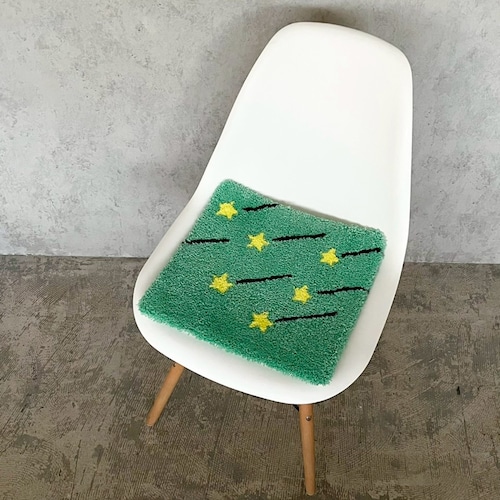 〈初売〉7月／きらら ひかる（チェアラグ）