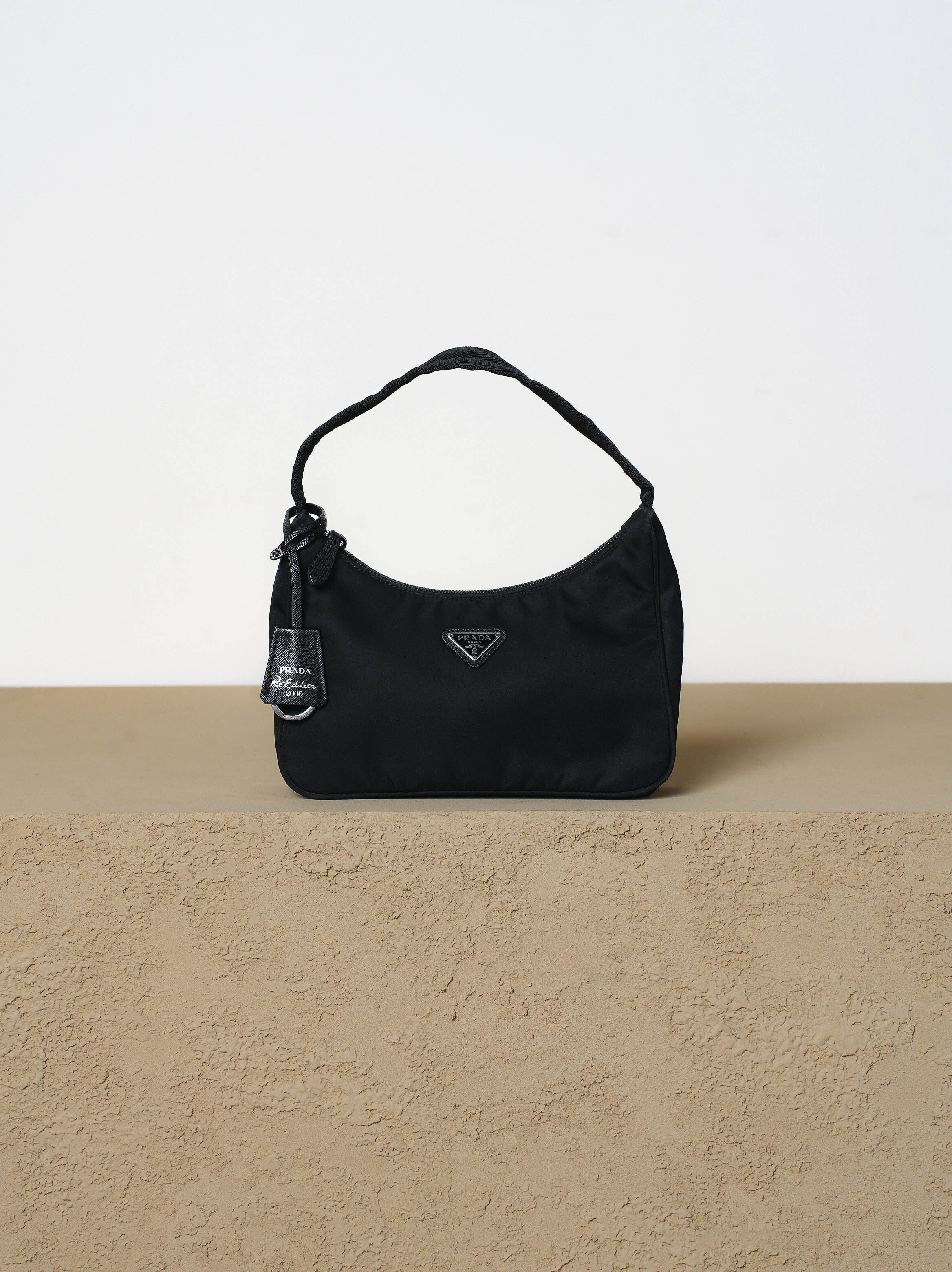 PRADA | Raum Vintage