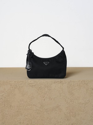 PRADA プラダ Re -Edition 2000 ナイロンミニバッグ