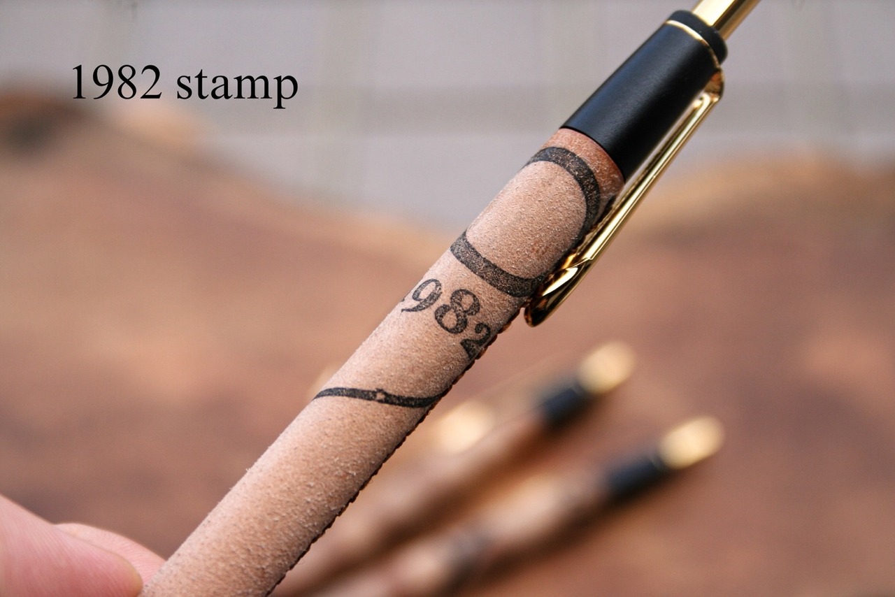 革軸ペン【 ROCADO シェルコードバン 裏巻き (ROCADOスタンプver.) 】