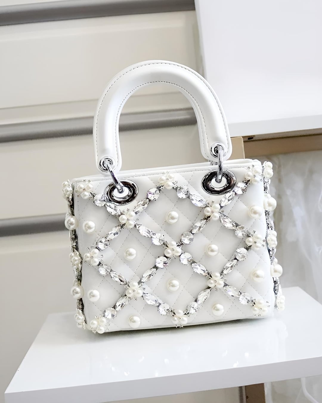 クロスパールビジューハンドバッグ 24WP07017