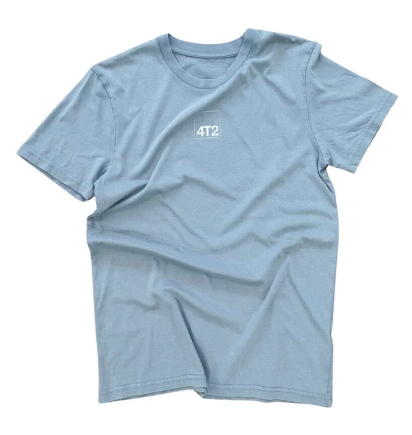 4T2 "running is boring." tee col.vintage grey