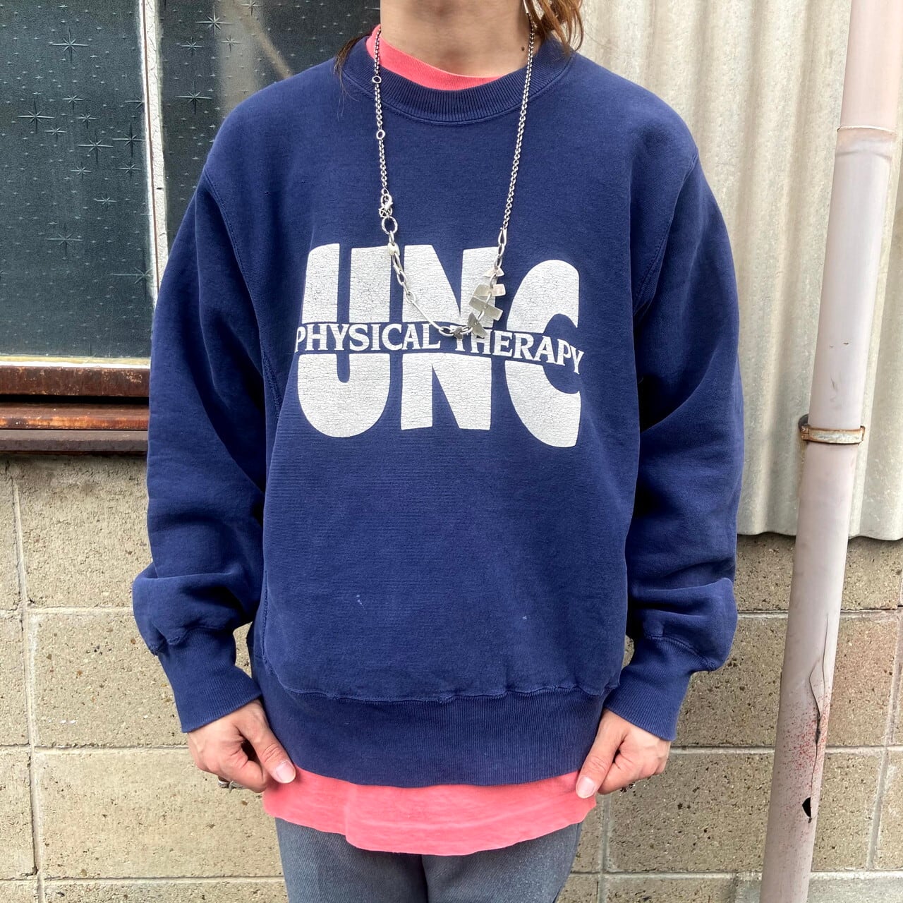 90年代 Usa製 Lee リー リバースウィーブタイプ ヘビーウェイト カレッジプリントスウェット メンズl 古着 ビンテージ プルオーバー トレーナー 90s ヴィンテージ Unc Physical Therapy ネイビー 紺色 トレーナー Al2109 Fm1023 Cave 古着屋 公式 古着通販サイト