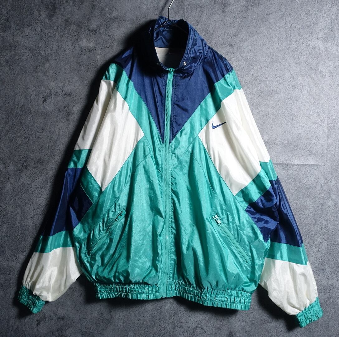 90s “NIKE” Multicolor Logo Design Nylon Jacket