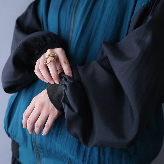 "turquoise blue × black" good bi-color over silhouette silk blouson