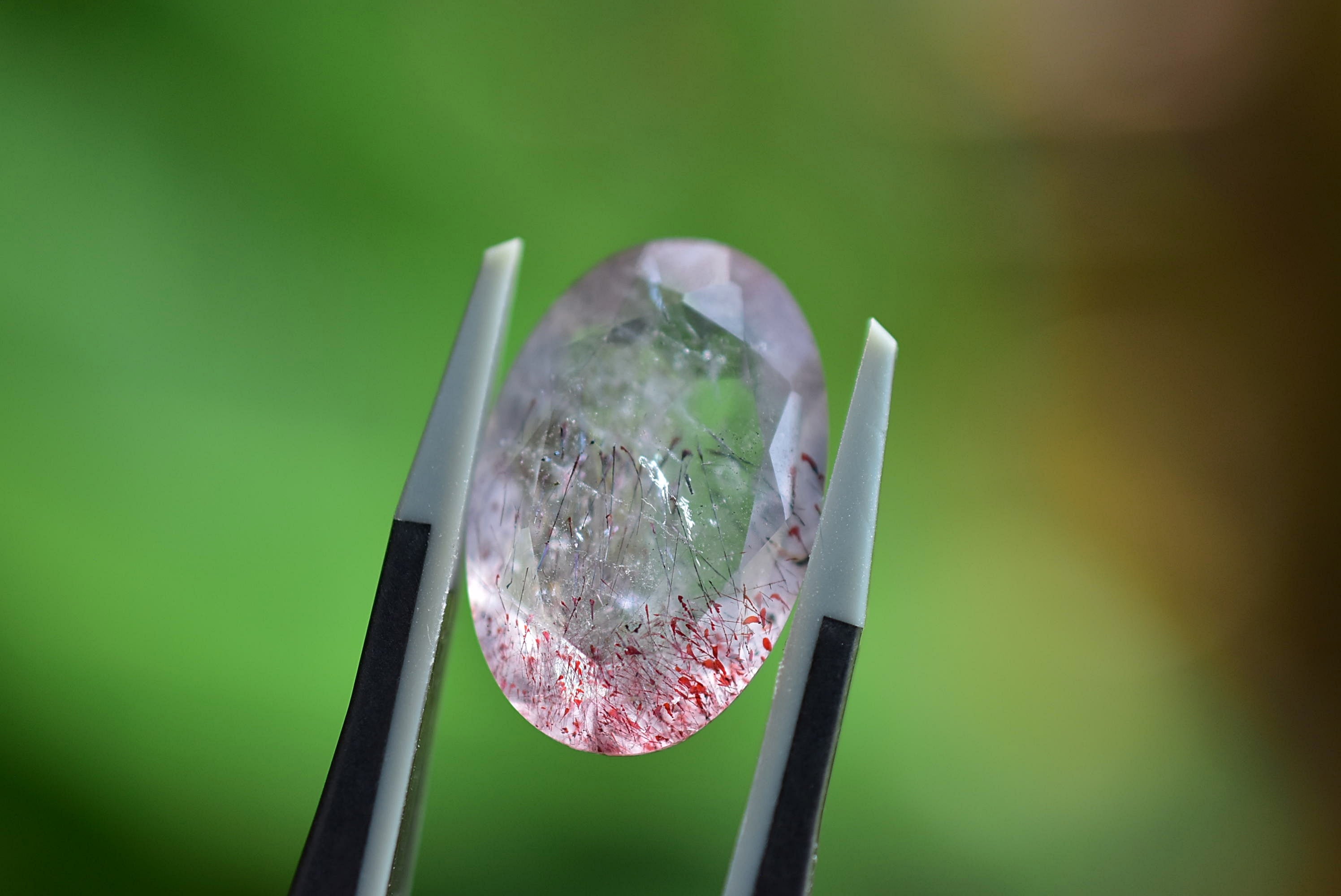 赤い流れ星☆レピドクロサイトインクォーツs545 | Funky garuda Stone