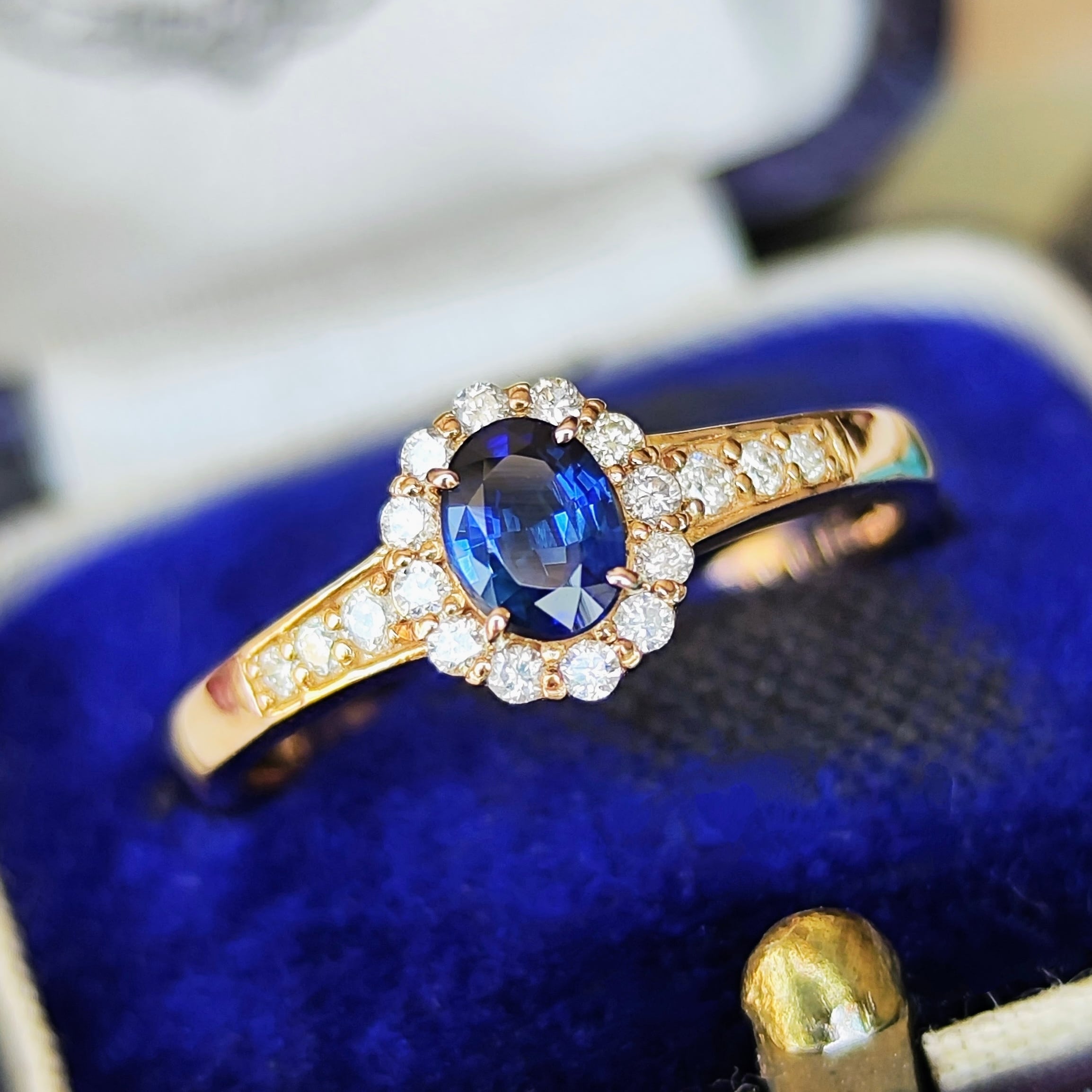 ロイヤルブルー】天然サファイア 天然ダイヤモンド 鑑別書付き | Mico  