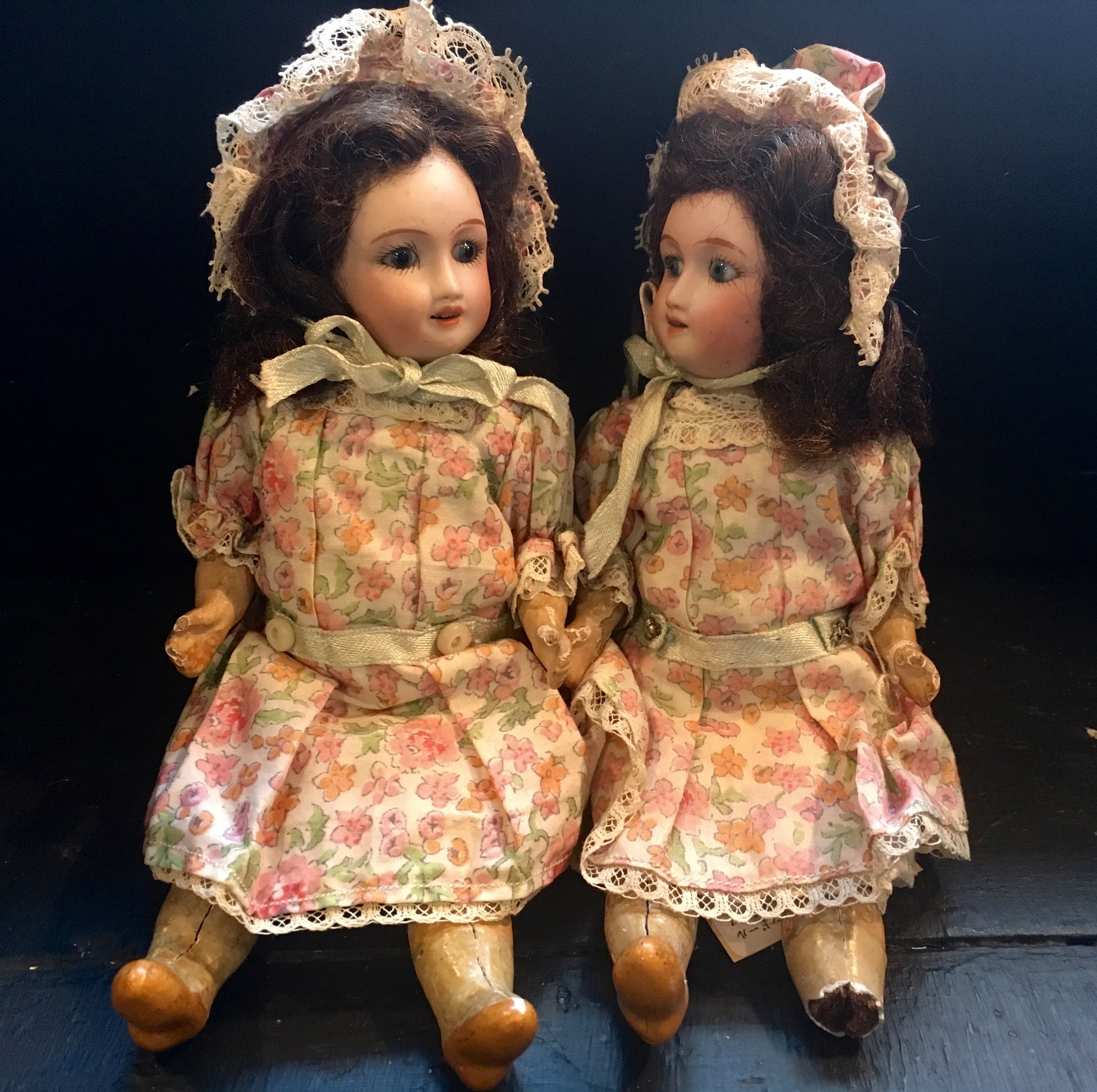 双子の人形 | メルキュール骨董店