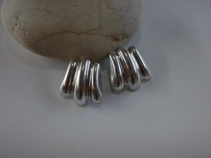 〈vintage silver925〉retro puffy pierce
