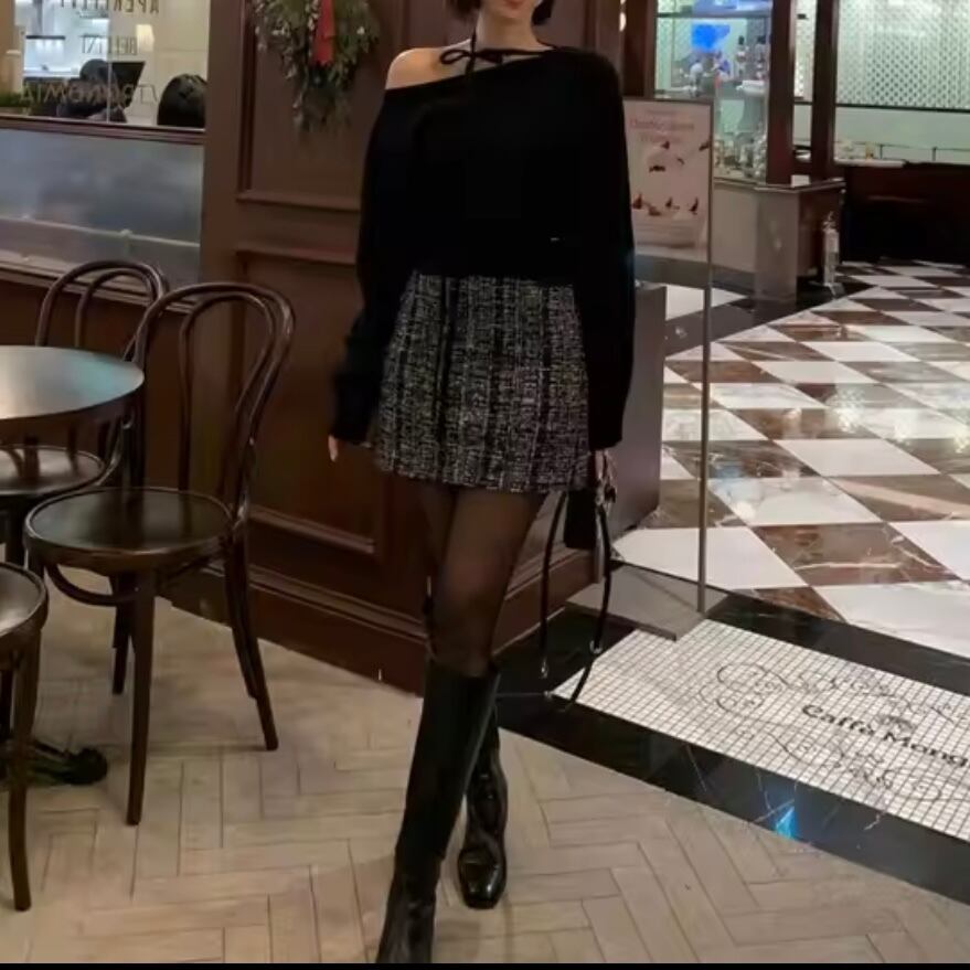 ribbon choker soft knit top