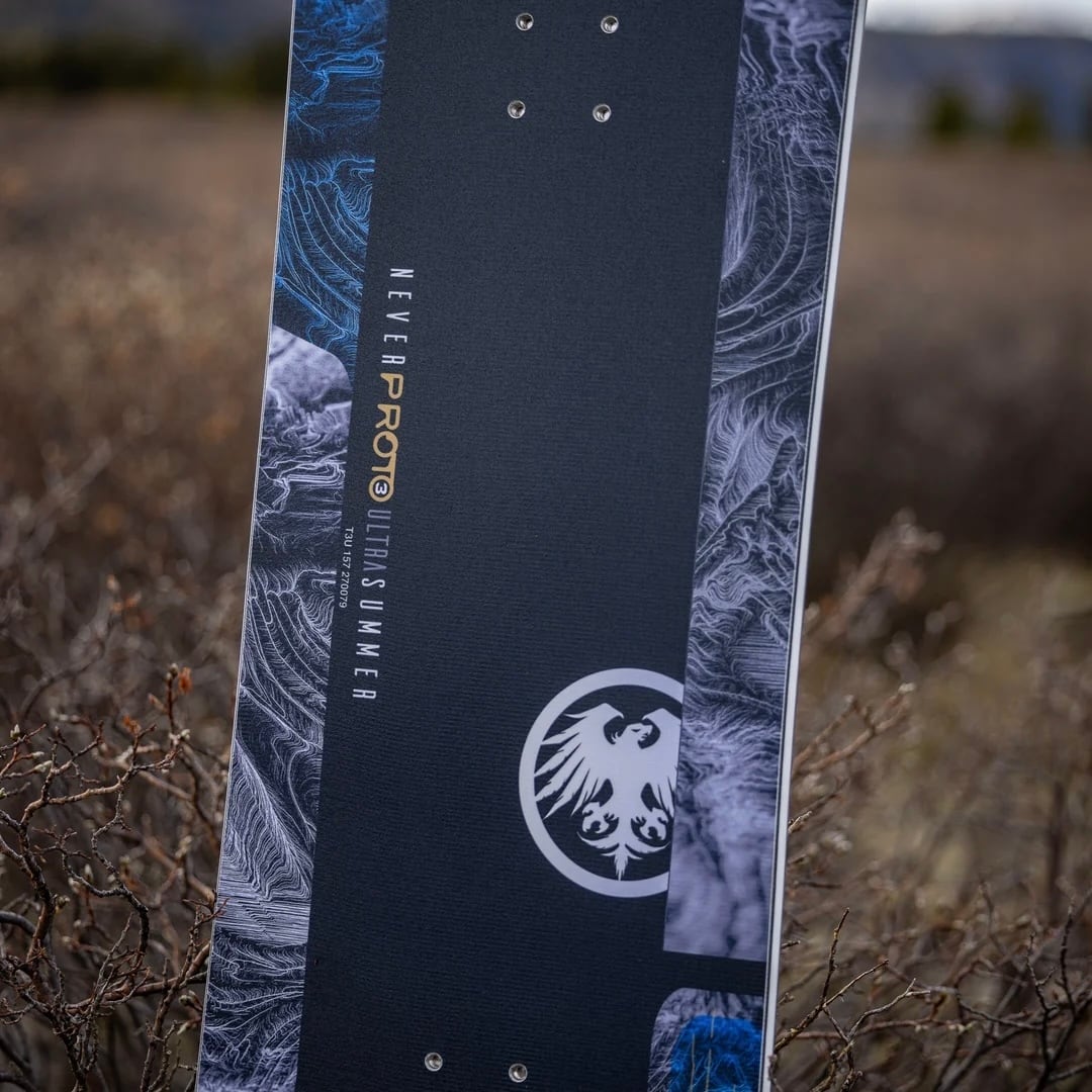 NEVER SUMMER 26/27 『 PROTO T3 ULTRA SNOWBOARD 』 ネバーサマー