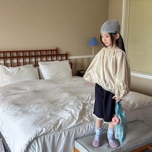 春花びらパフ袖ブラウス