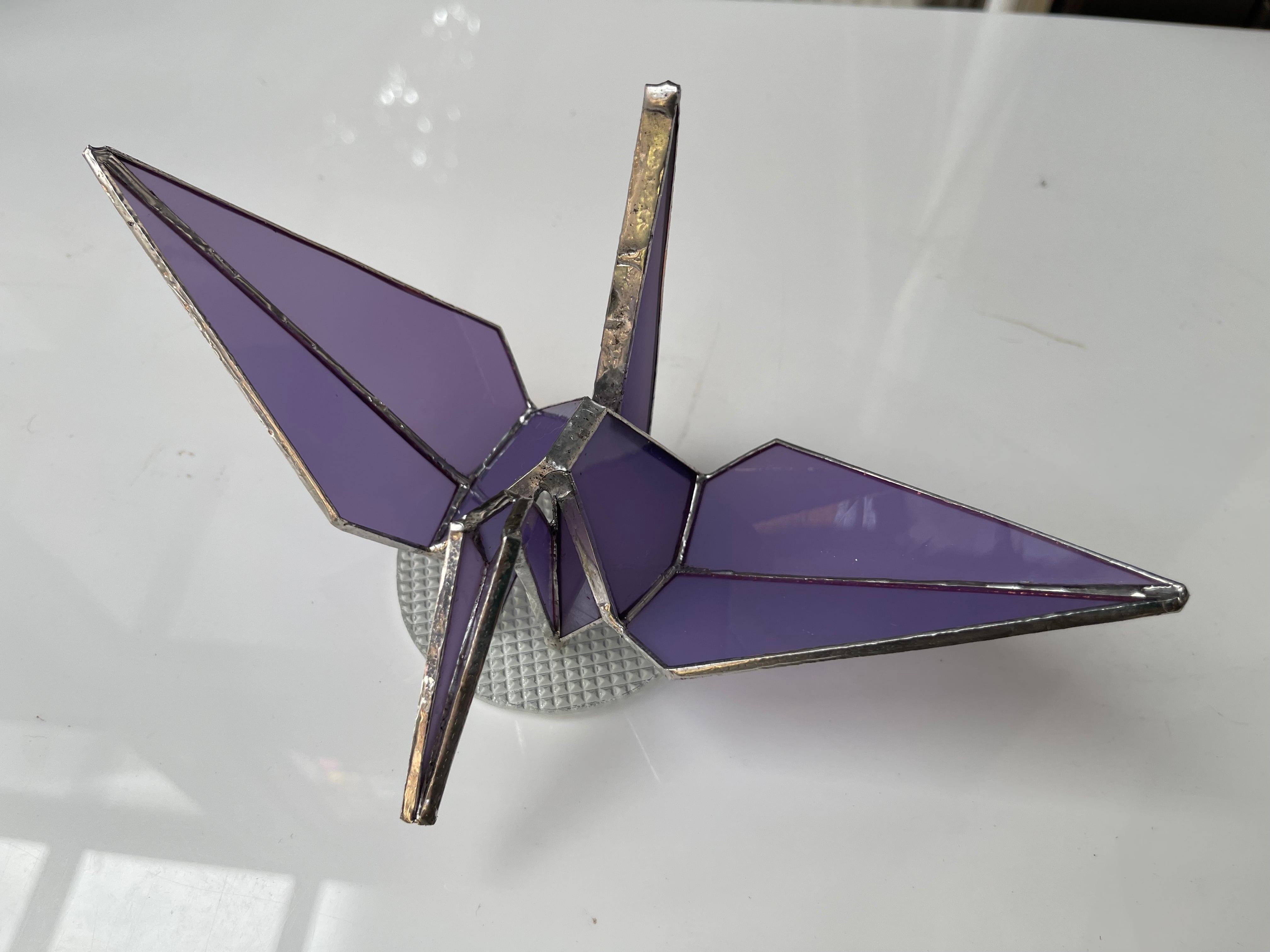 鶴と日の出のガラスアート 折り鶴（ガラスのアート作品） 03010001 | ステンドグラスの雑貨