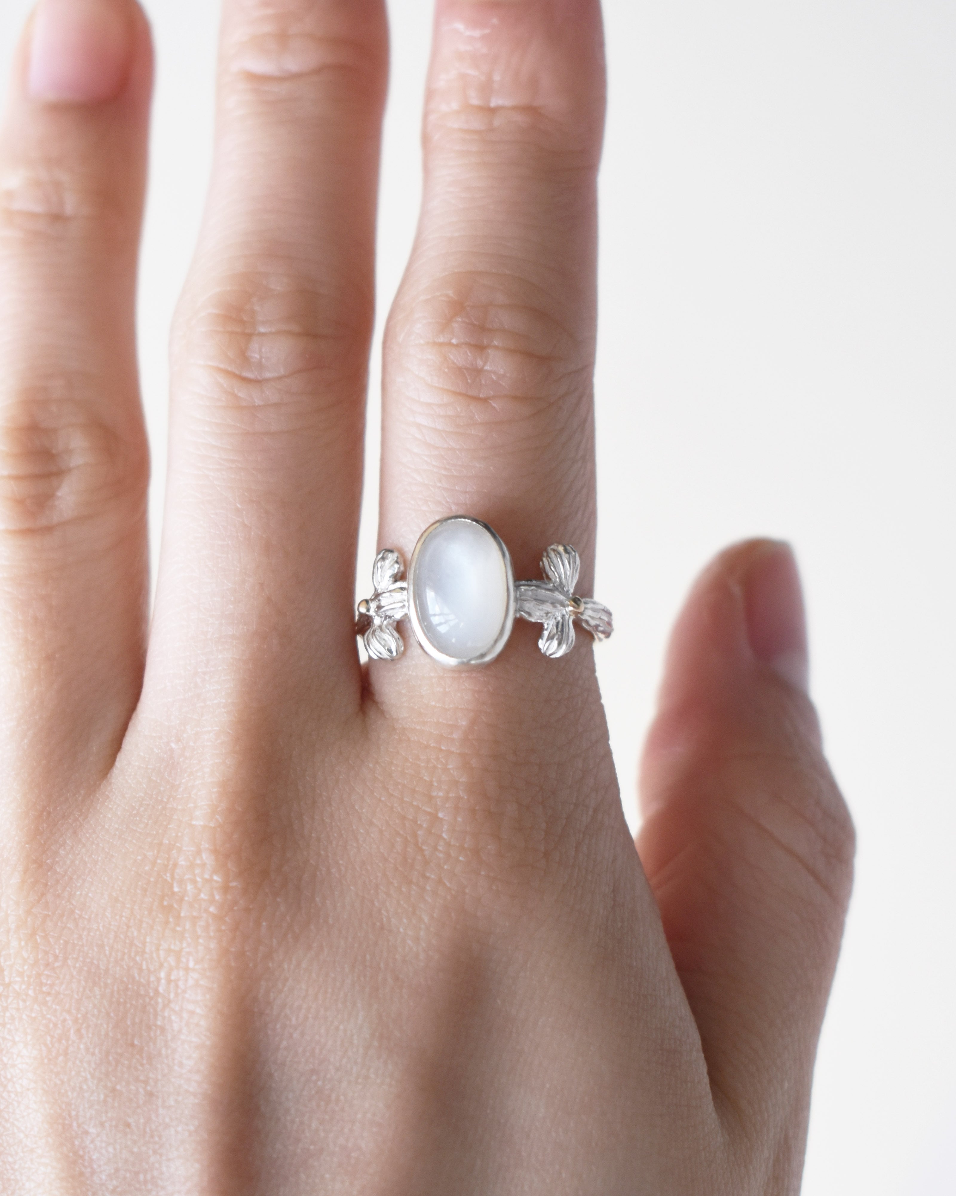 moon stone ring | miyu nakamura