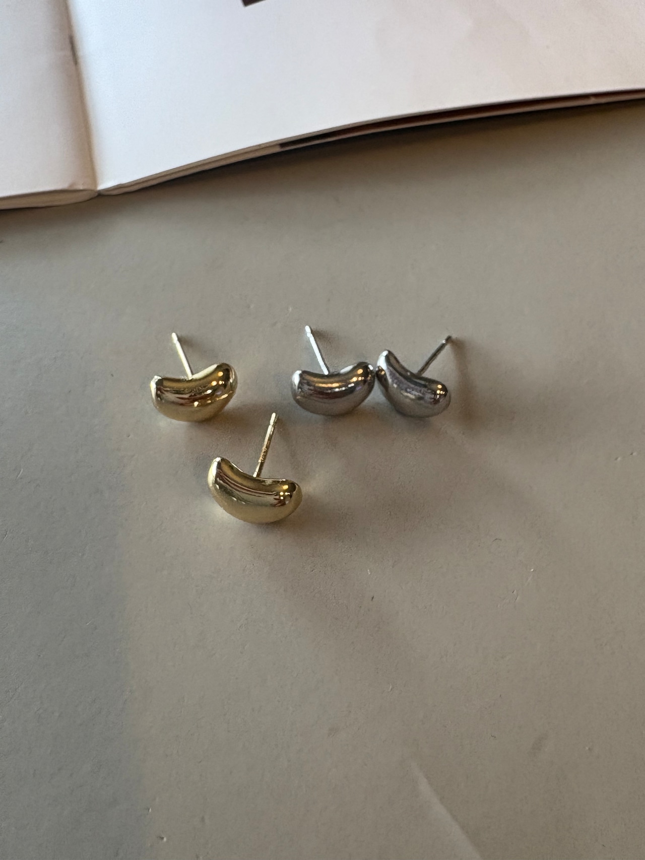 ドロップピアス