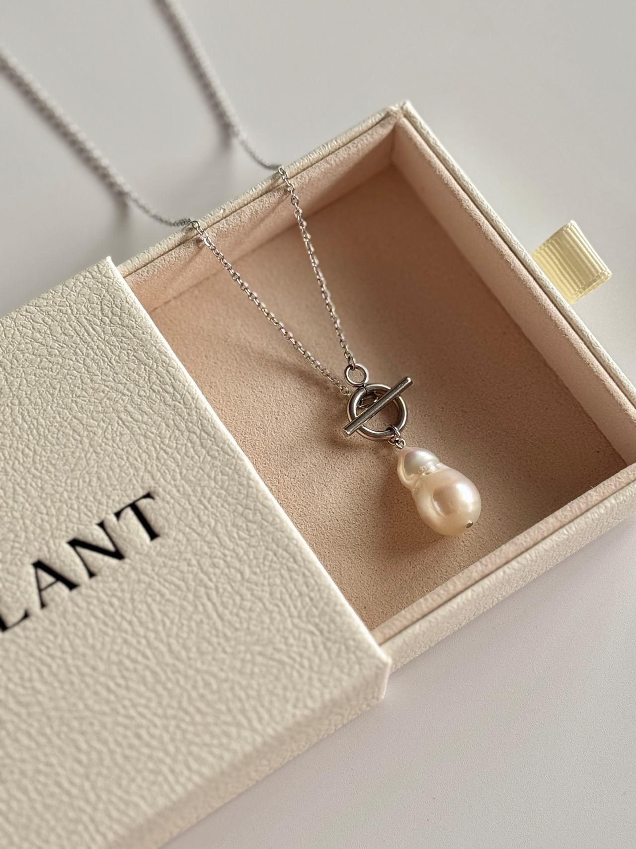 ［silver］pearl mantel necklace［SRN019］