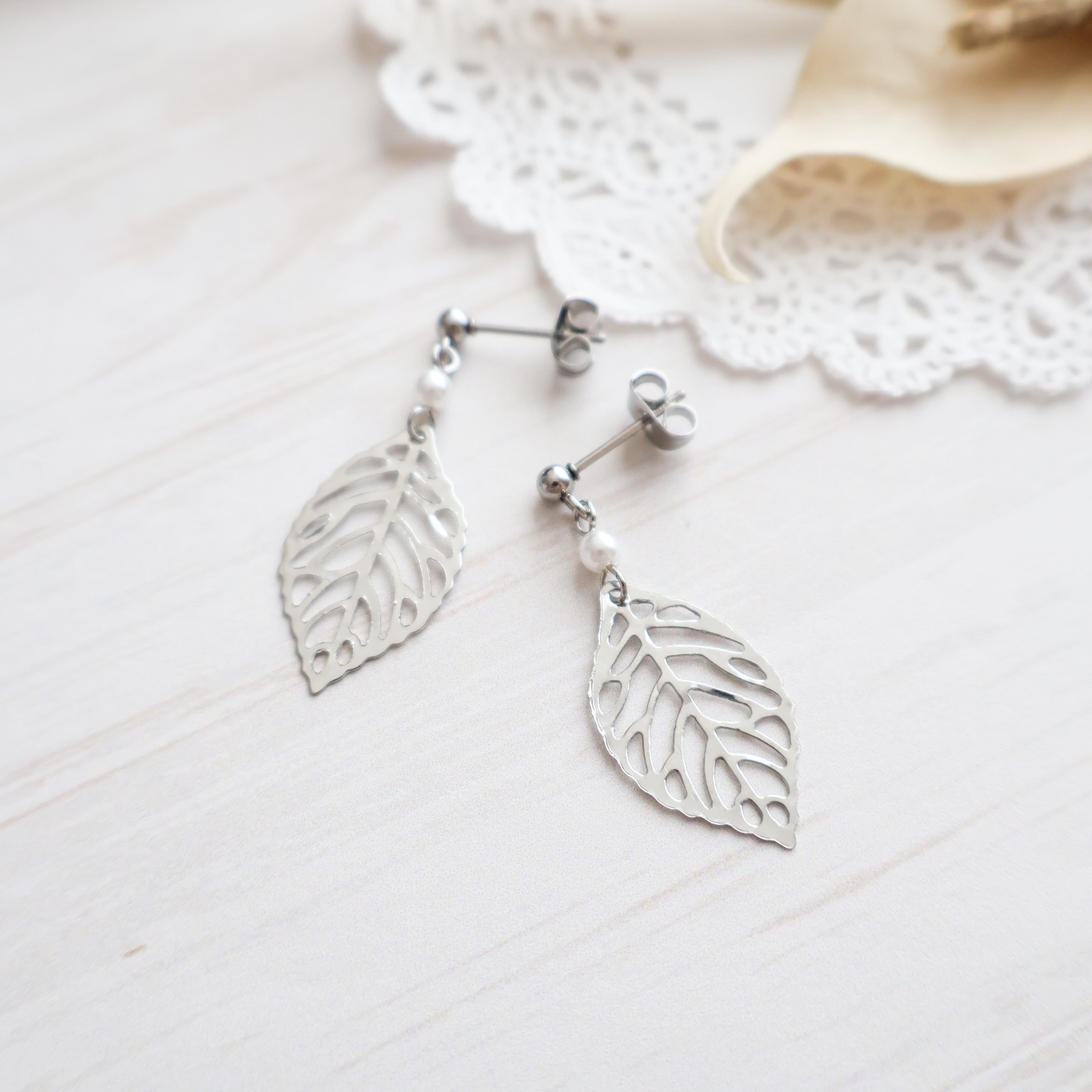 プチプラ】リーフ×一粒パール(シルバー) アクセサリー ピアス