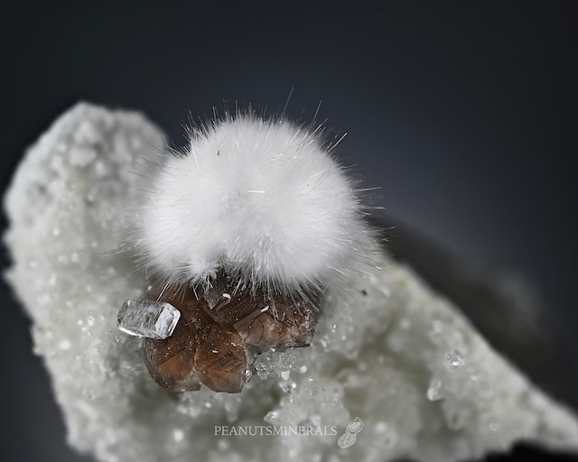 カルサイト / カバンサイト【Calcite with Cavansite】インド産