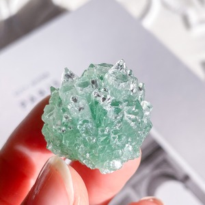 Flower Green Apophyllite 7 ✧ フラワーグリーンアポフィライト