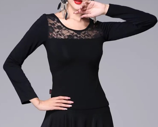 ショルダーレース カットソー スリムフィット トップス　　ds1483