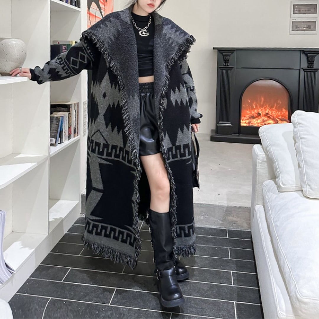 幾何学模様ビックカラーロングニットコート CO0158 | Style Sombre