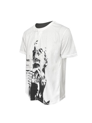 【TH4SWE】Layered V-Neck Graphic T-Shirt