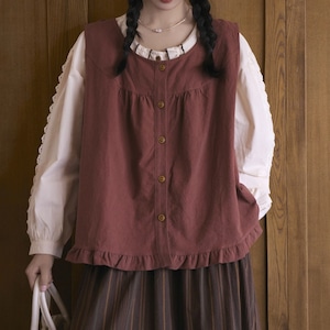 クルーネックフリルベスト ・8256 クルーネックフリルベスト ・8256