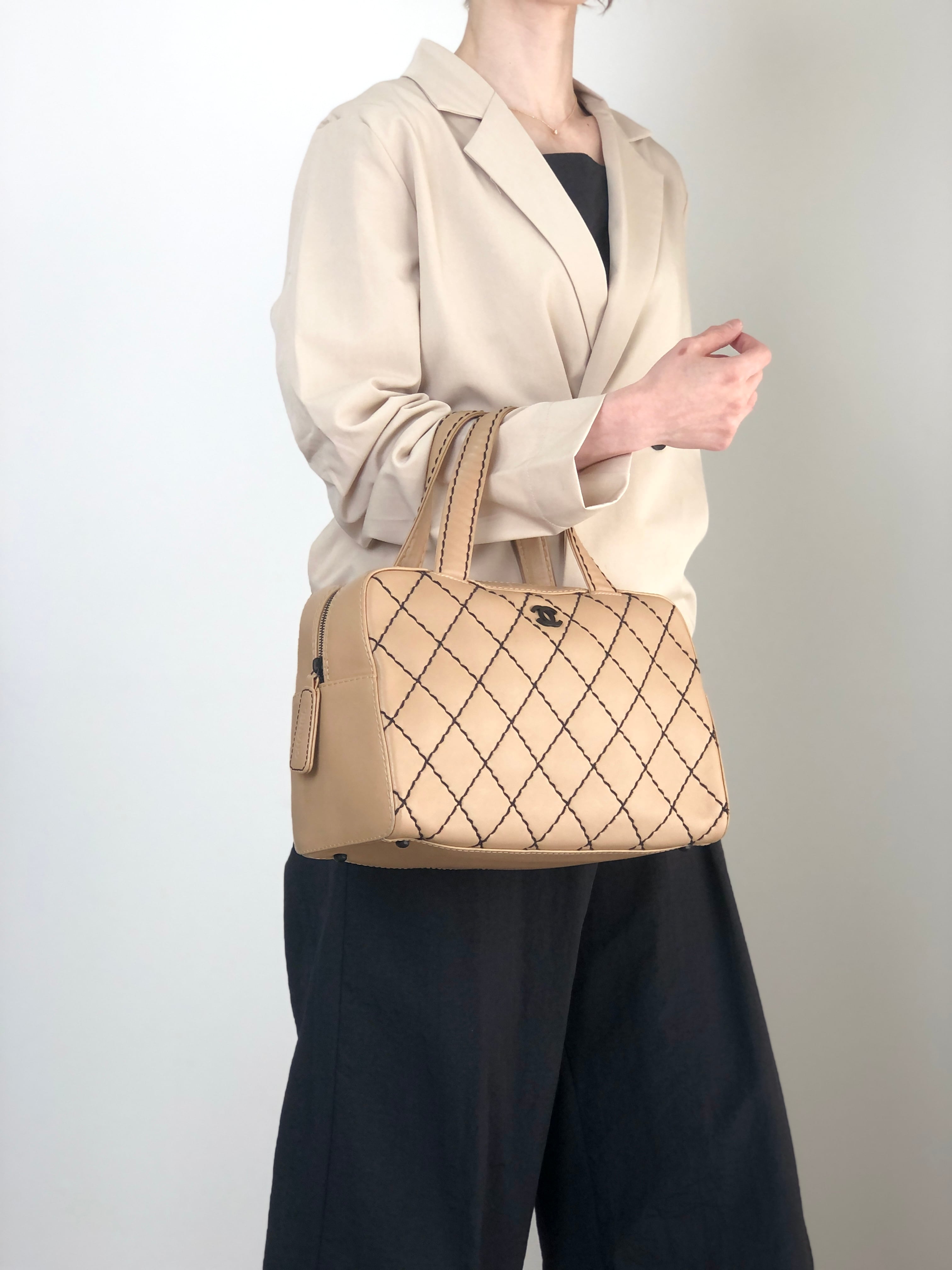 CHANEL シャネル マトラッセ ハンドバッグ ベージュ ココマーク