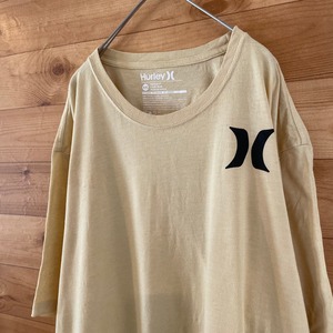 【Hurley】ビッグサイズ Tシャツ ワンポイントロゴ XXL  くすみカラー ベージュ ハーレー US古着 アメリカ古着