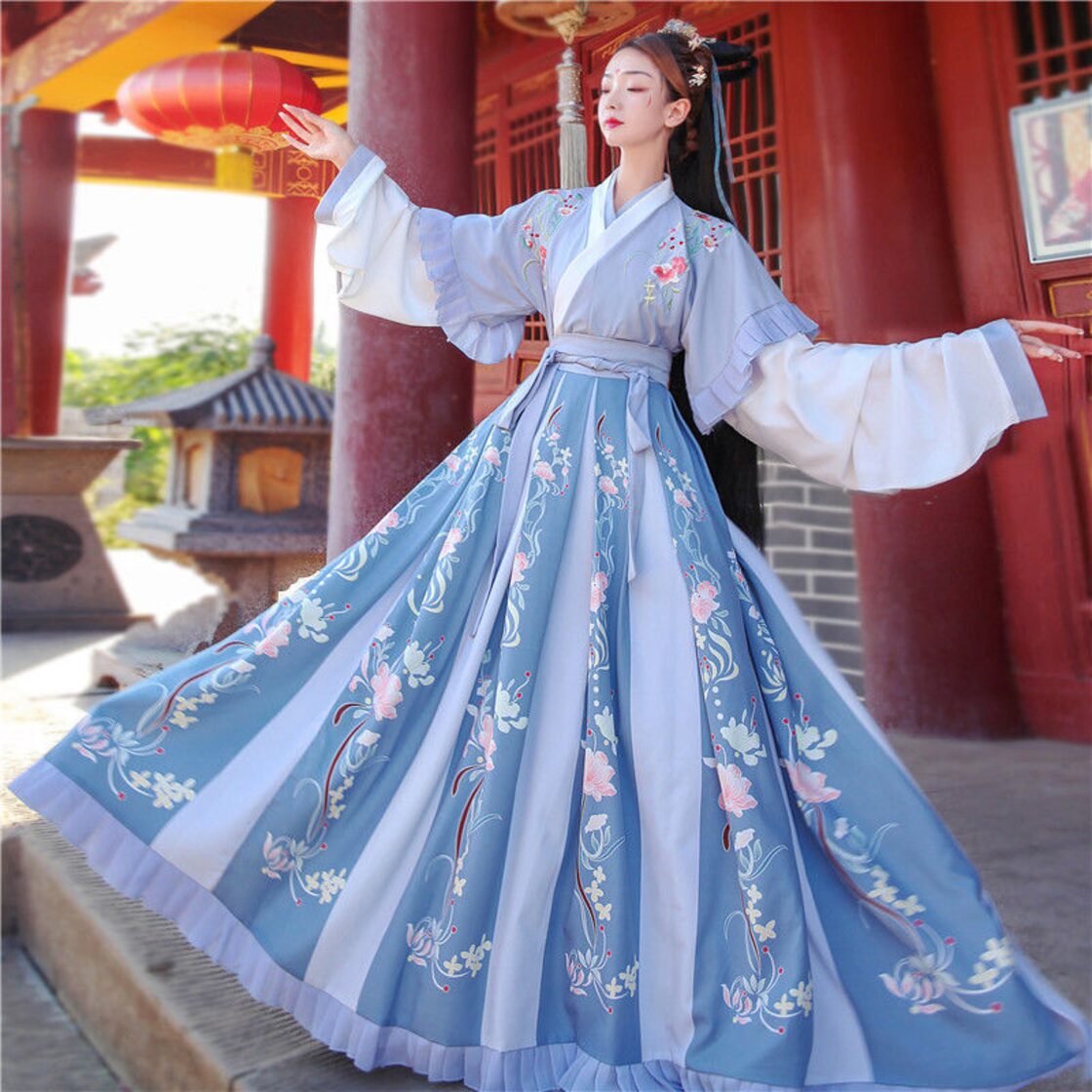 中国の伝統的な女の子青キラキラ韓服衣装新年漢王朝のドレス唐 