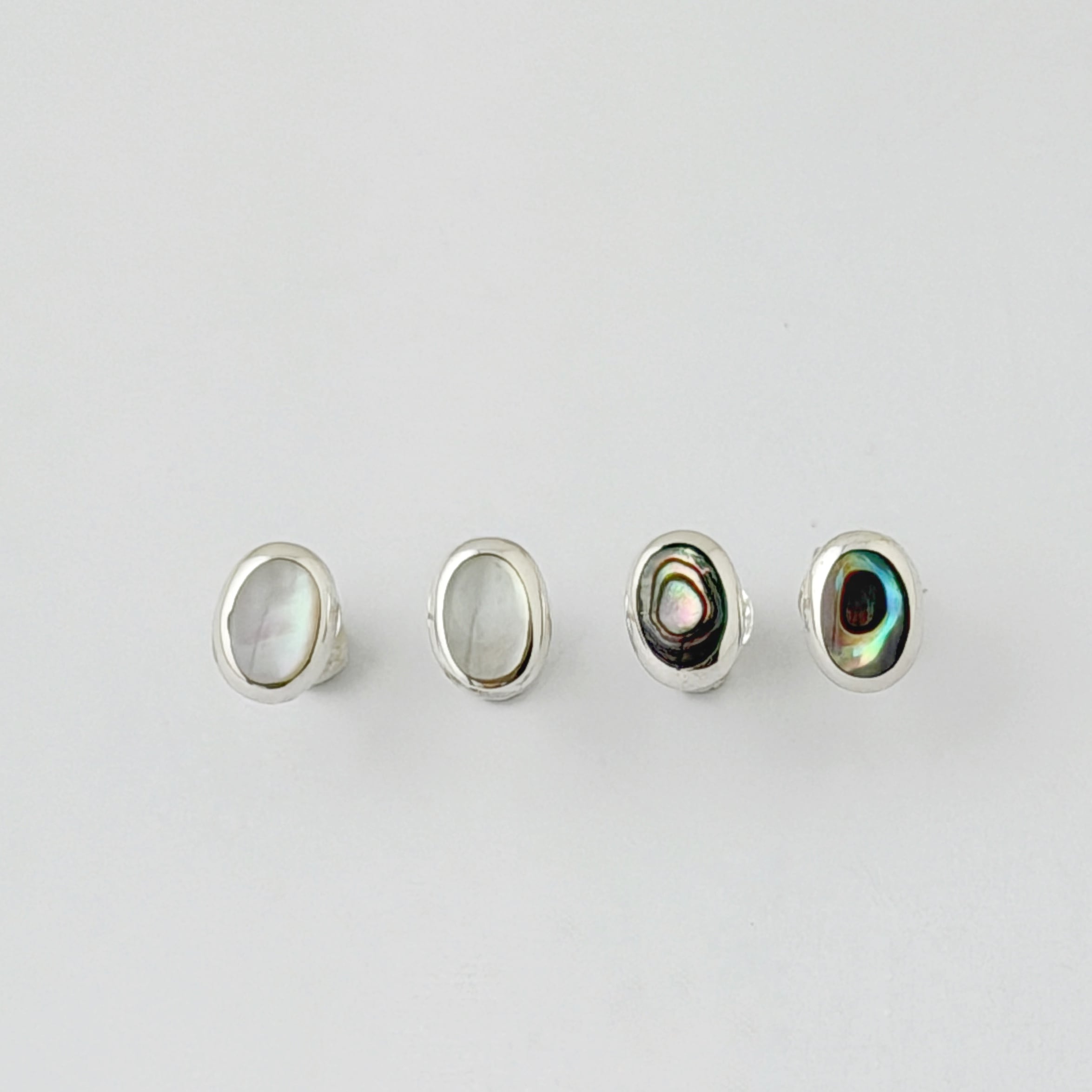 白蝶貝 / アバロン ラウンド スタッドピアス 小さめピアス プチピアス Small