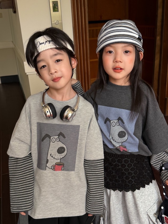 フェイクレイヤード犬さんロングTシャツ（2色展開）KMAI｜トップス ロンT｜小学生 ジュニア対応｜通学 普段着｜韓国子供服｜男の子 女の子｜100-160cm｜2026秋服 ［取寄］