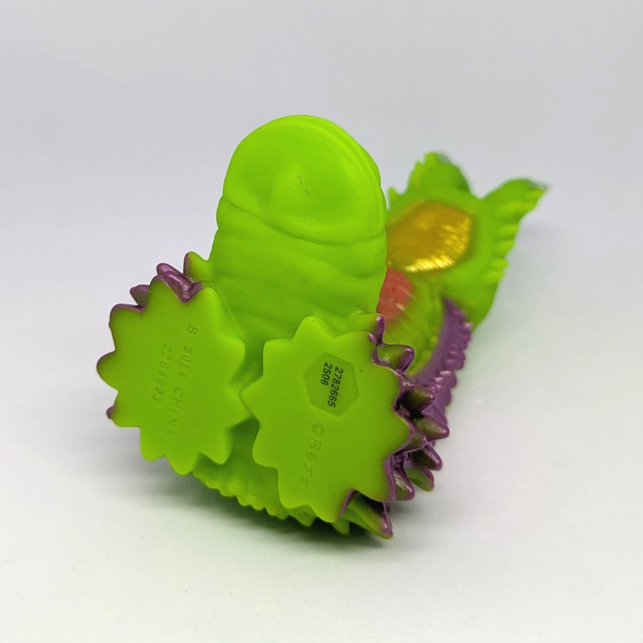 PPIH限定】KAIJU COLORS ツインテール | 今でも見えてる！ ウルトラの星