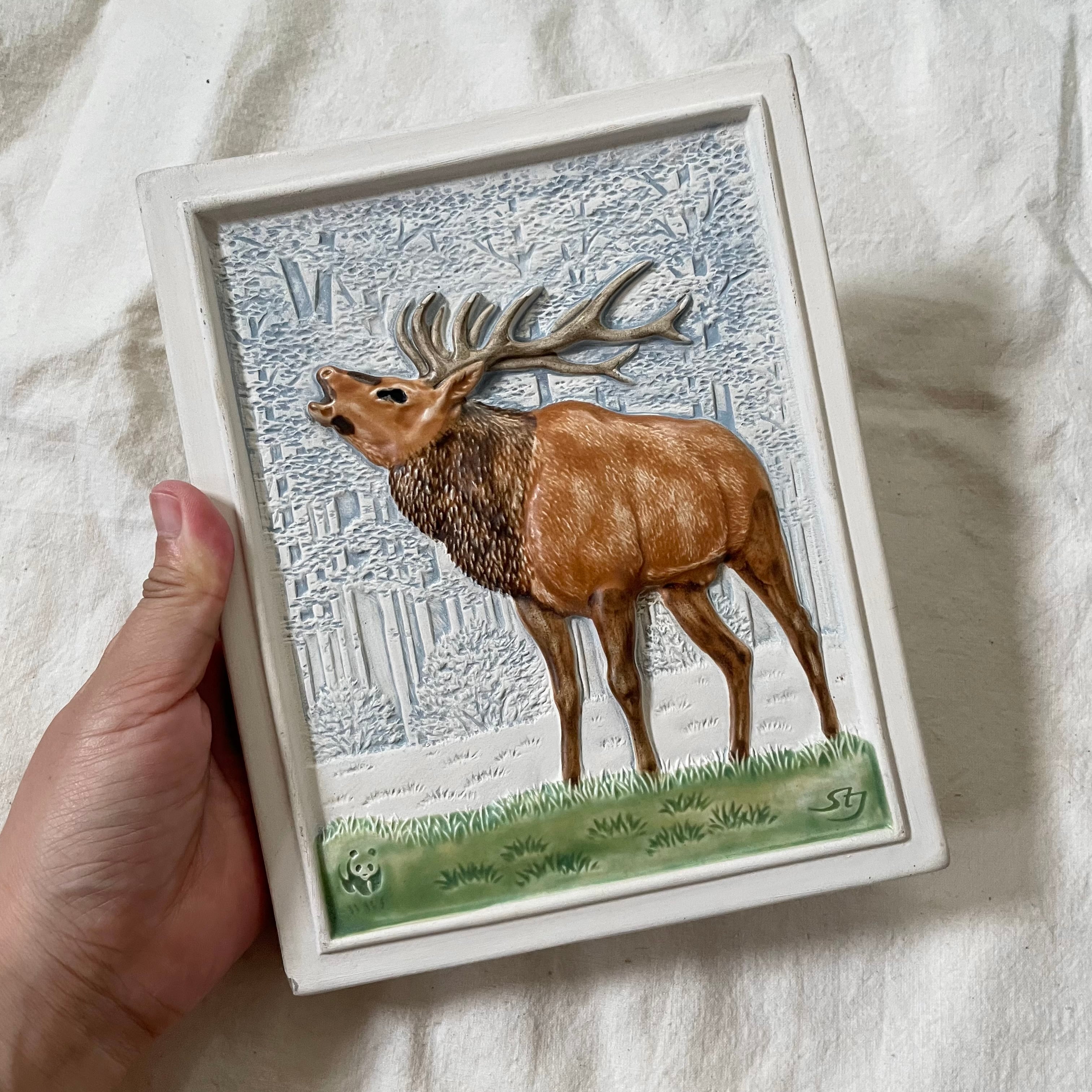 【Jie Gantofta】WWF アカジカの陶板 アカシカの陶板 | tsuitachi craft&brocante