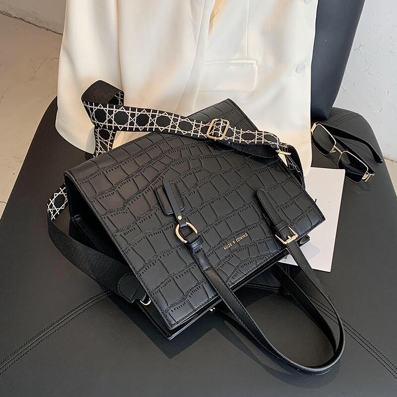 2020年秋冬レトロバッグウィメンズ2020年秋冬新流行ファッションワイルドワンショルダーメッセンジャーバッグネットレッドポータブルトートバッグ Tiancai_Wing_Bag59190560480