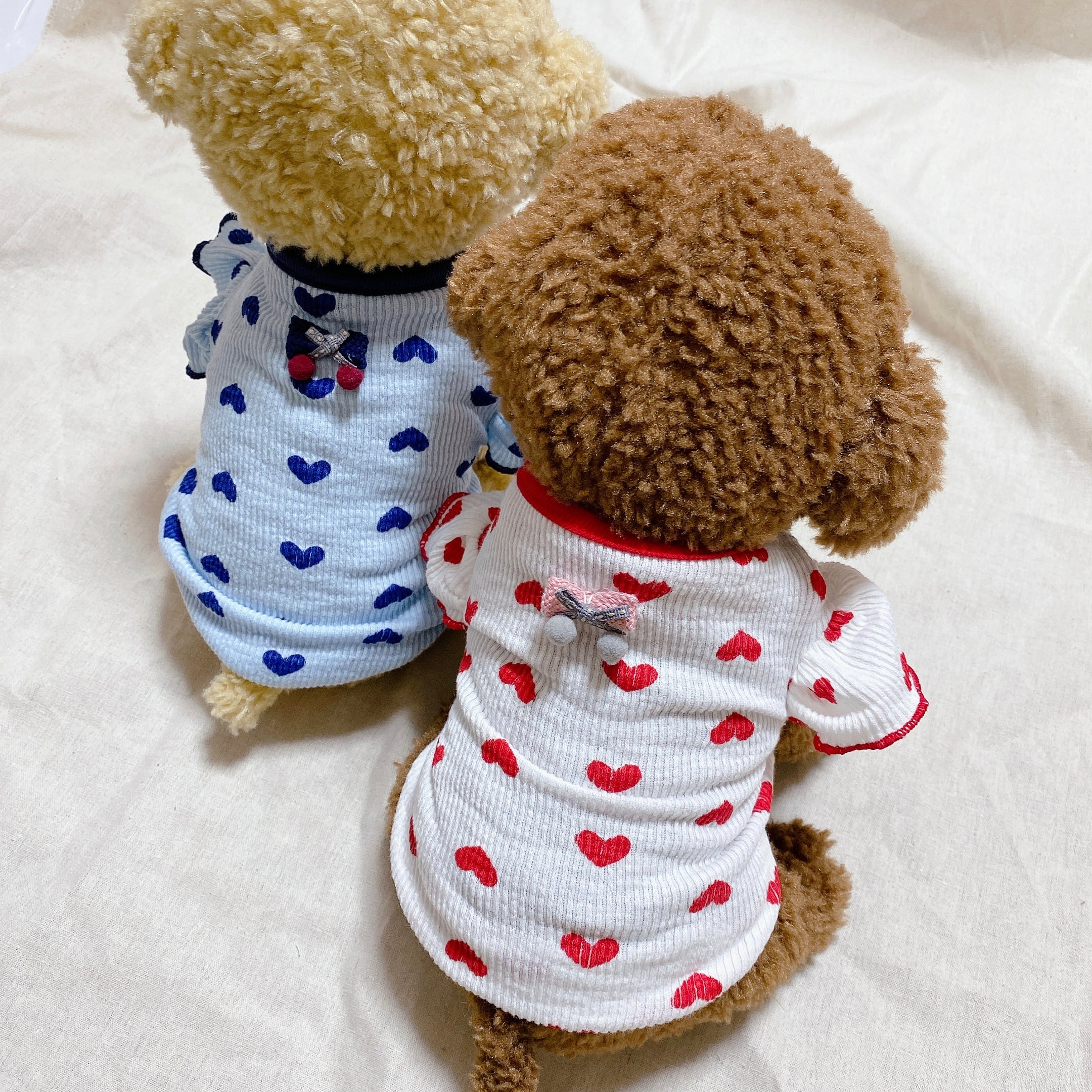 【SALE】ハートフリルトップス S ~ XL 2color / 小型犬 犬服 新作 可愛い 犬の服 春夏 ドッグウェア b52