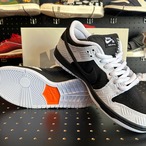 TIGHTBOOTH × Nike SB Dunk Low Pro QS "Black and White" US7.5/25.5cm