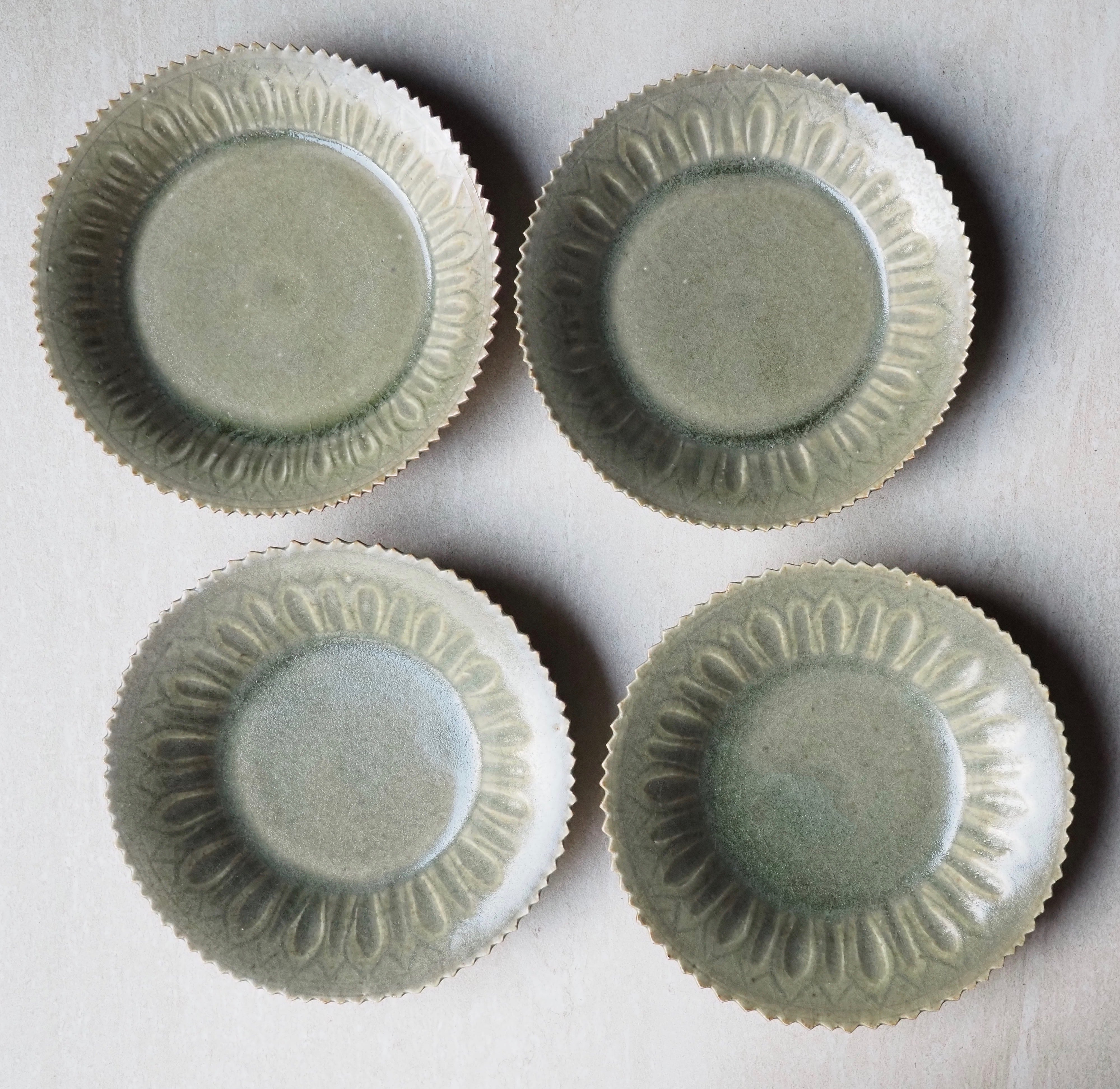 田中 大喜／緑淡釉 蓮弁文5寸皿 | ならまちミレー