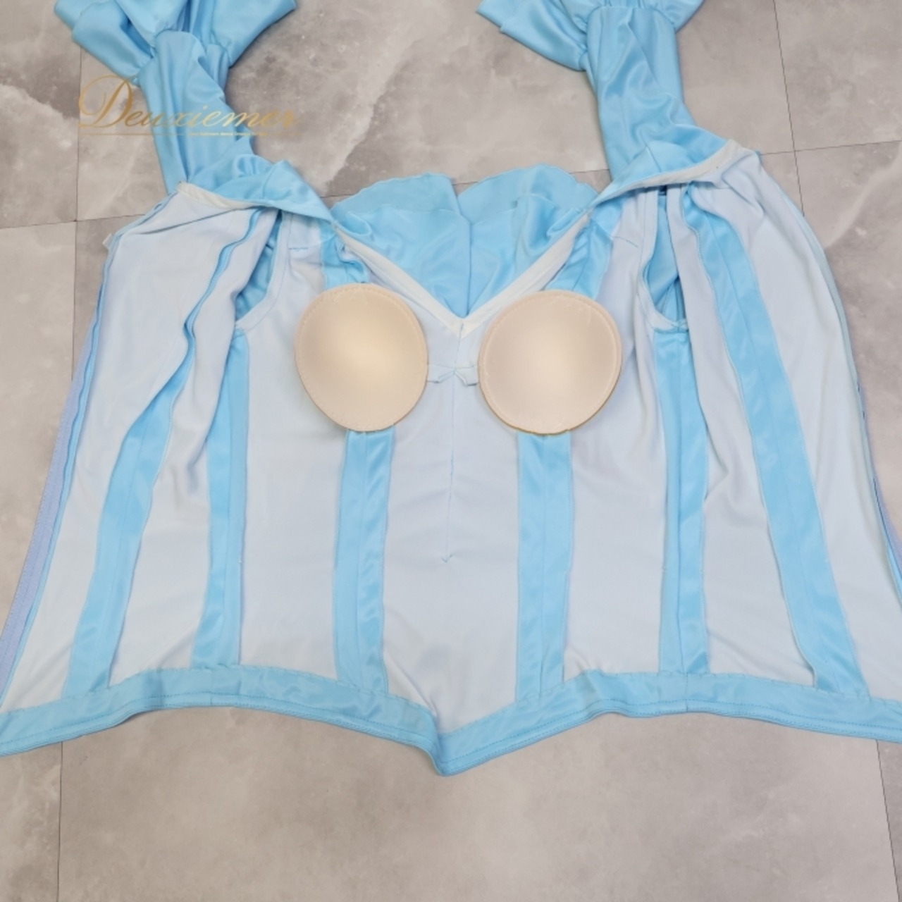 フラメンコ 衣装 トップス ブラウス 水色 無地 フリル ダンス パーティ 発表会 レッスン 練習着 ブルー系 スカイブルー 大人用 レディース 踊り用 おしゃれ お出かけ フォーマル コスチューム