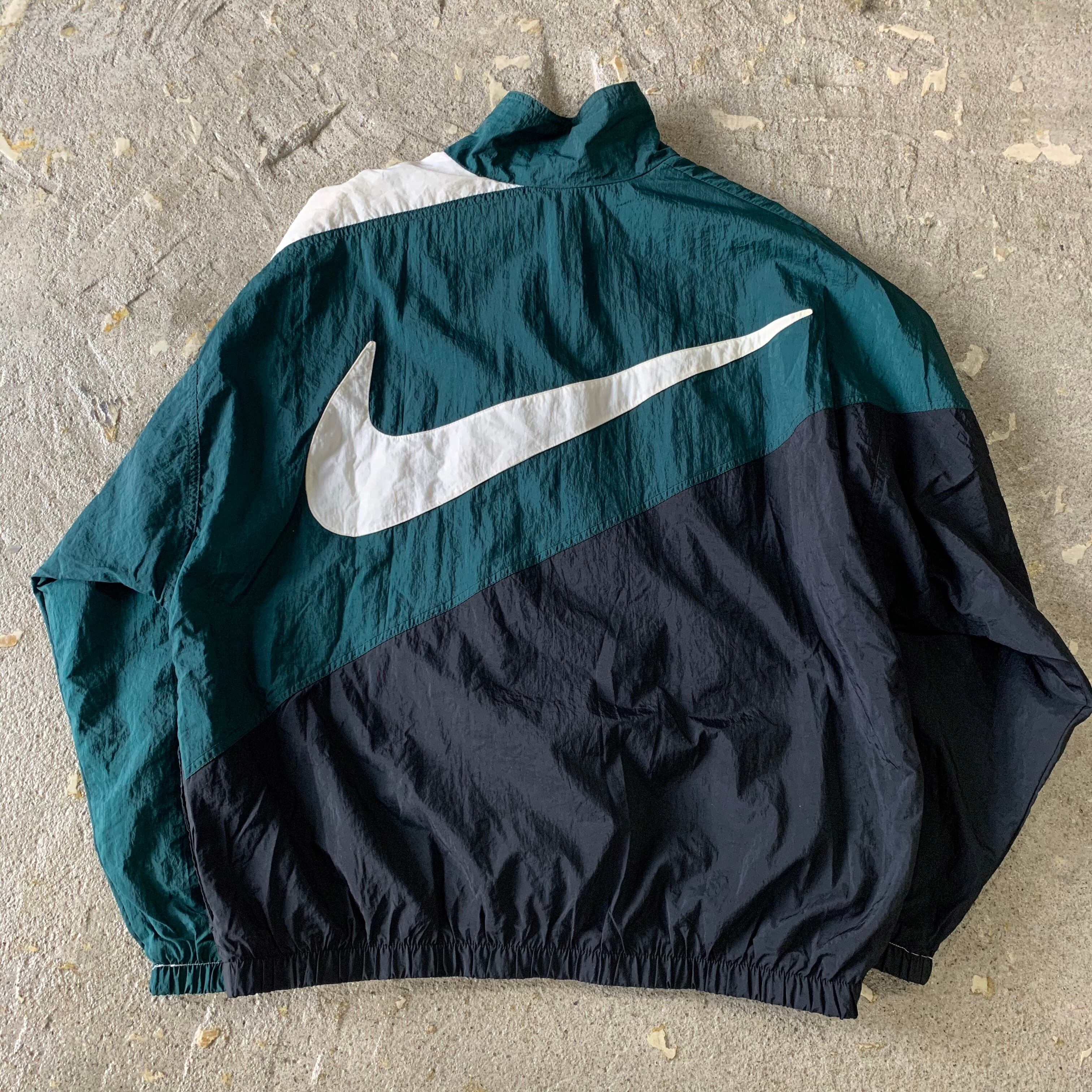 90s NIKE nylon jacket | What'z up