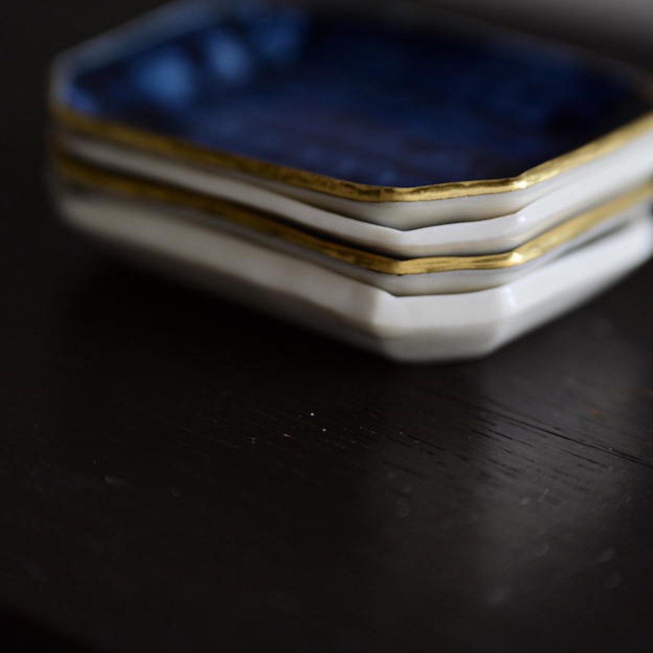 mmc2 MUMCA 丸谷牧子 作 長方形豆皿 紺 金彩 / Pea Plate Dark Blue/ 2104400000368