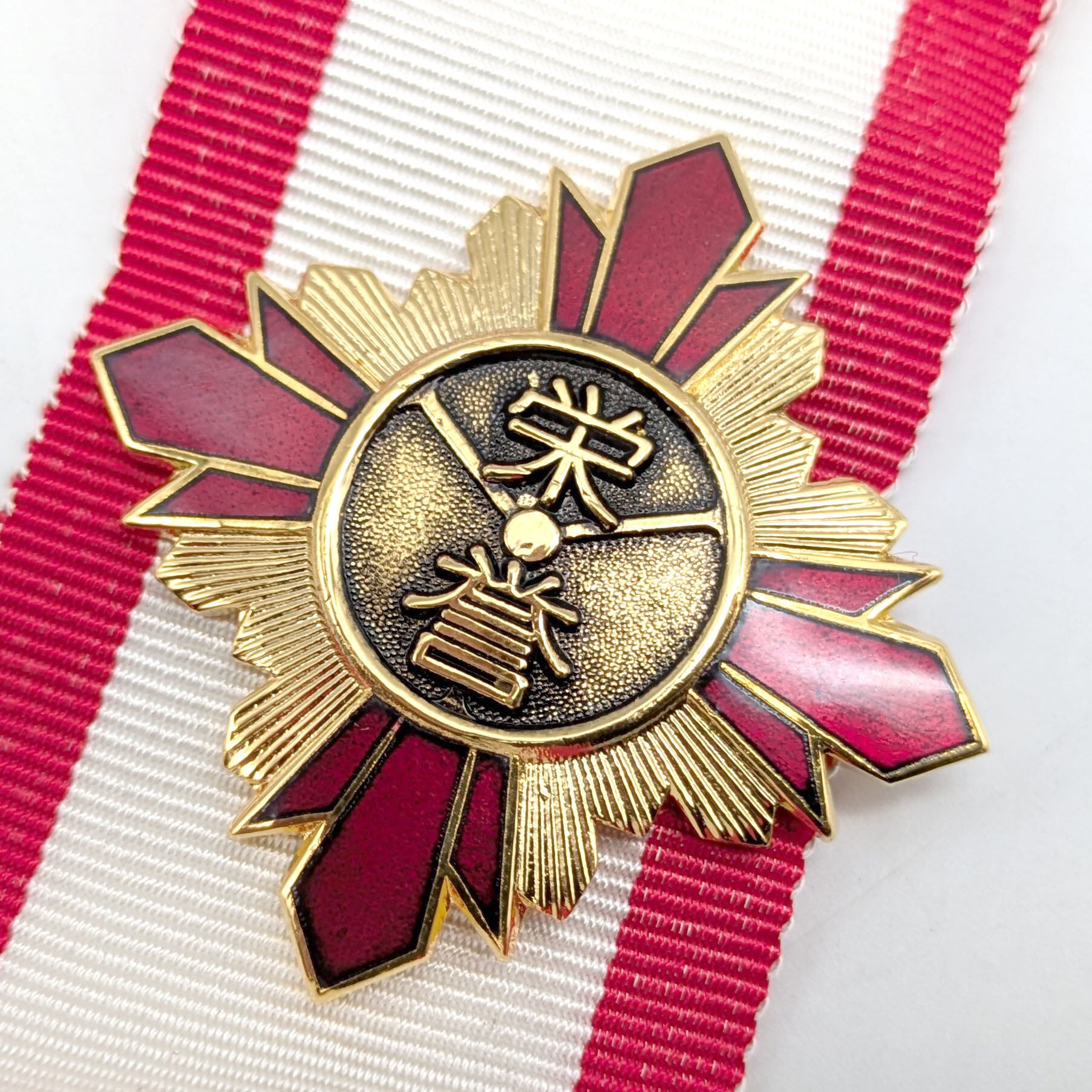 青森交通安全協会・特別交通指導隊・ピンバッジ・メダルセット