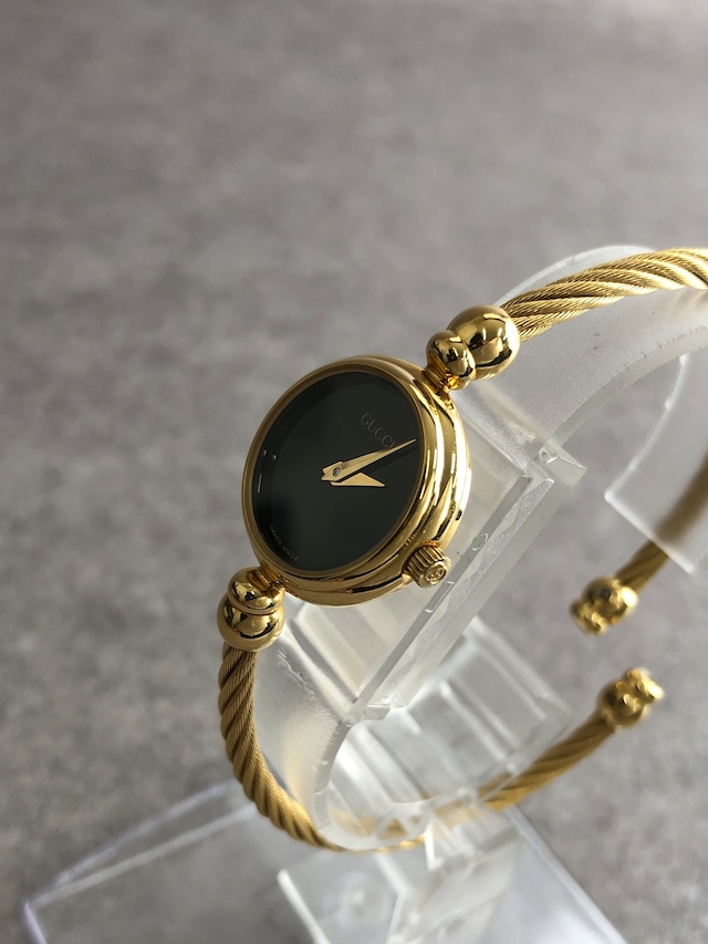 GUCCI グッチ 腕時計 ゴールド ラウンド ステンレススチール バングル クウォーツ 2700.2.L vintage ヴィンテージ オールド 58benr