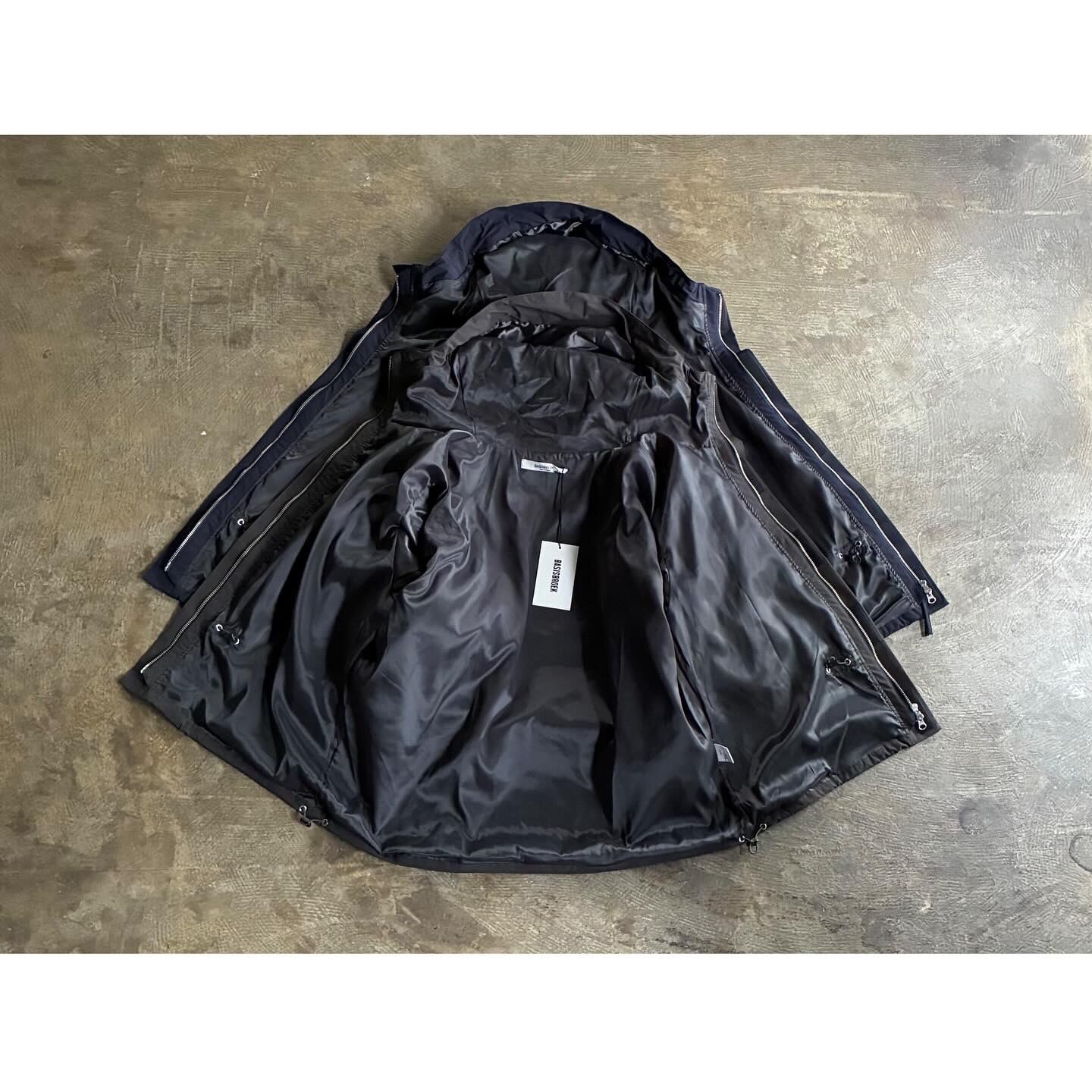 BASISBROEK (バージスブルック)『MONTN』Polyester Nylon Double Weave