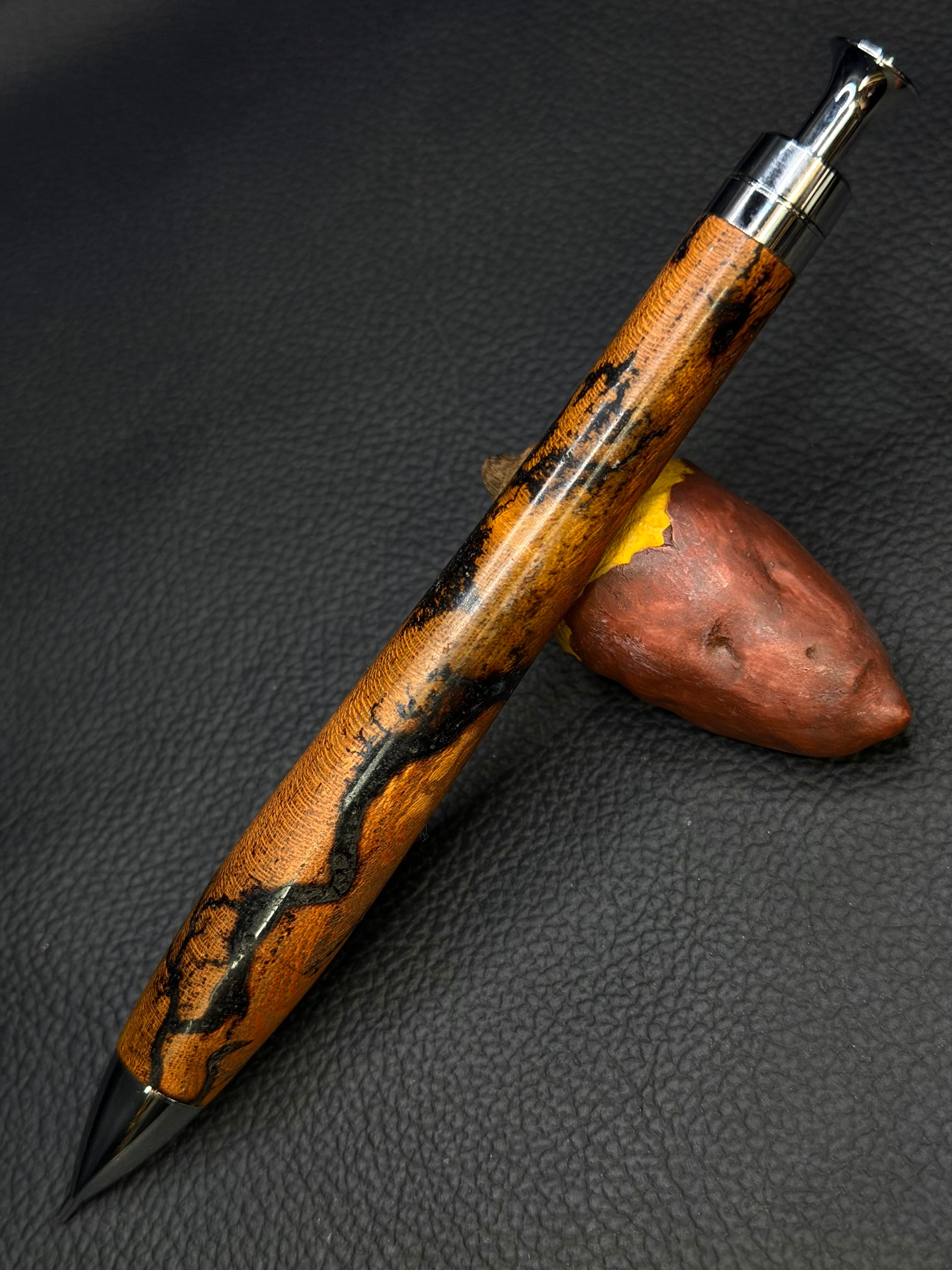 31 フラクタルバーニングウッド ケヤキ | こぶた工房