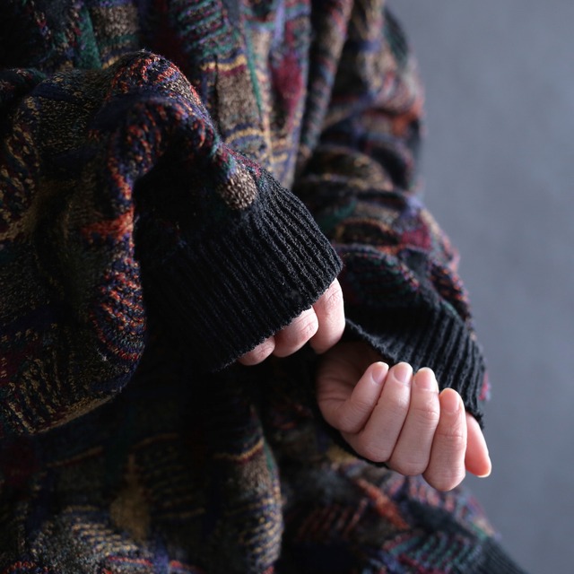 colorful noise pattern loose knit