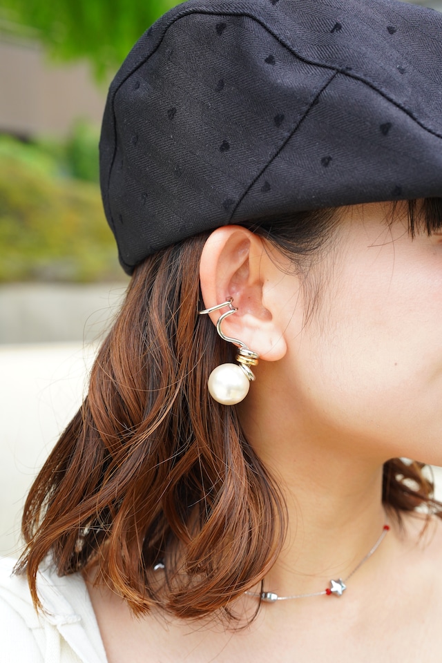 PEARL EARCUFF