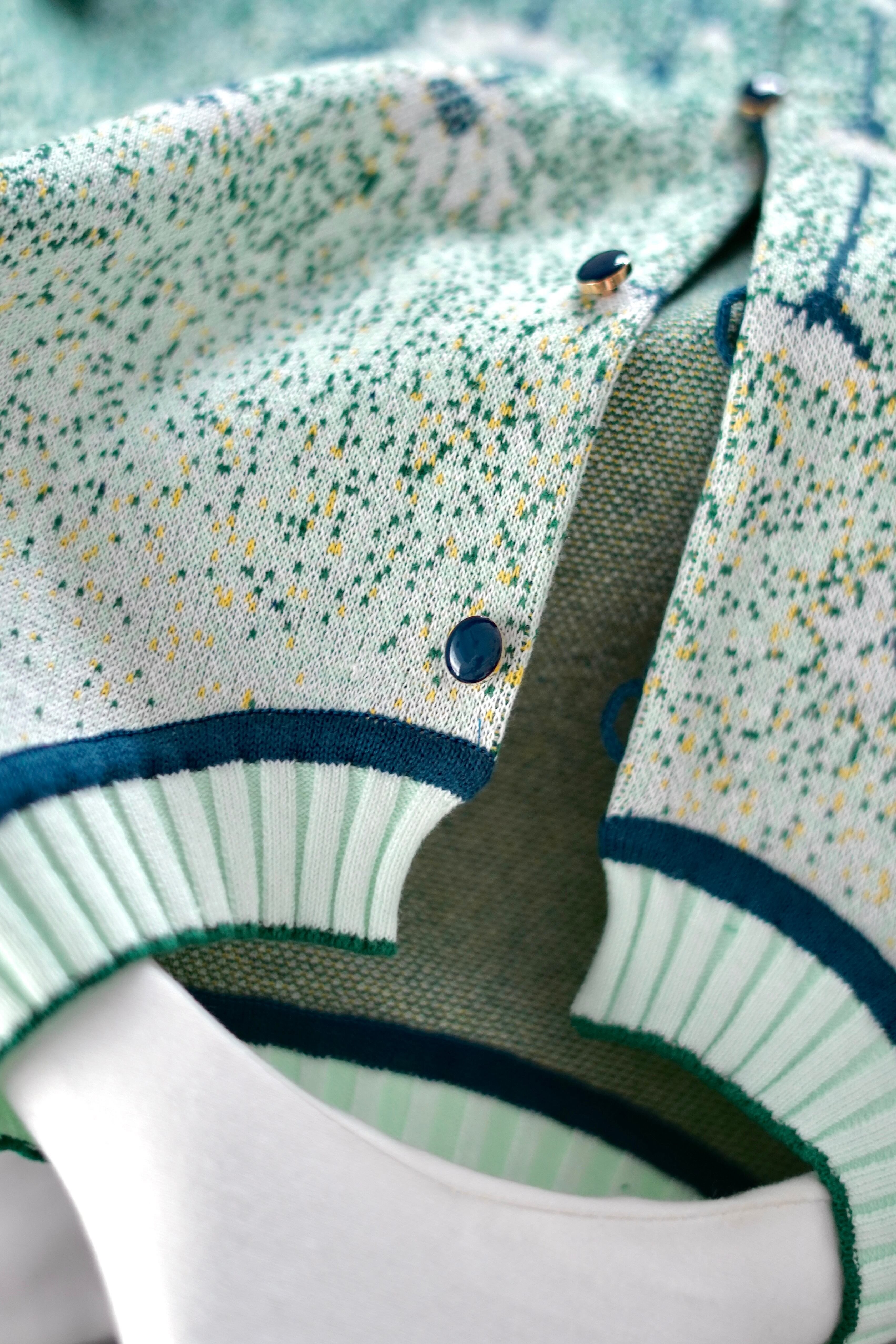 Mame Kurogouchi / Floral Jacquard Graphic Knit Cardigan ( GREEN