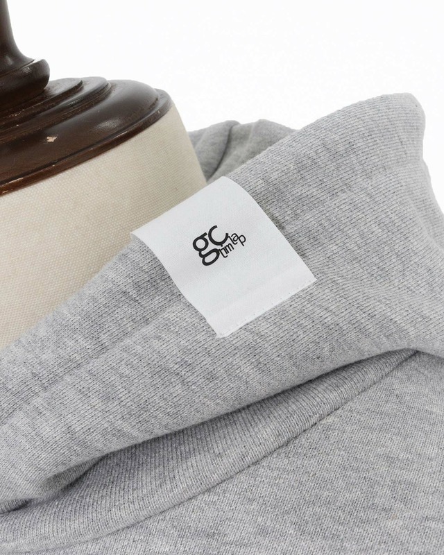 【GLIMCLAP】ポイントグラフィック スウェットフーディー　(192-057-gla-cf)